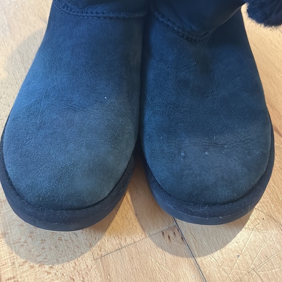 UGG black short foldable top with wooden toggles Womens 8 - Picture 12 of 13